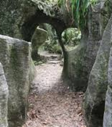 Labyrinth Rocks